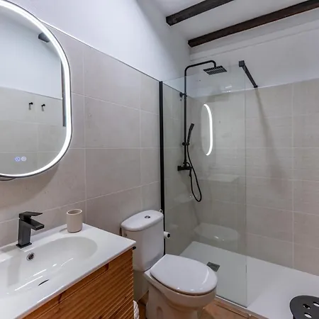 El Cerrillo Apartment *